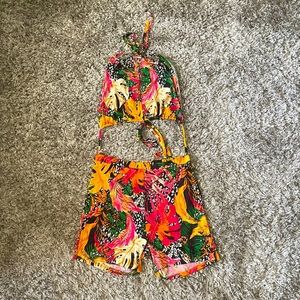 NWT| Floral Romper!